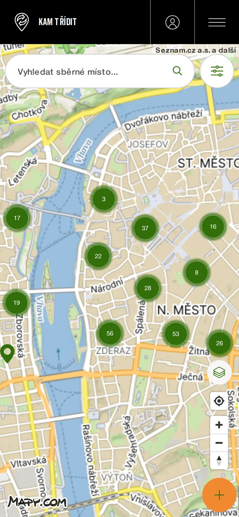 Kamtřídit on a phone: map with clusters and an orange plus button for adding a location